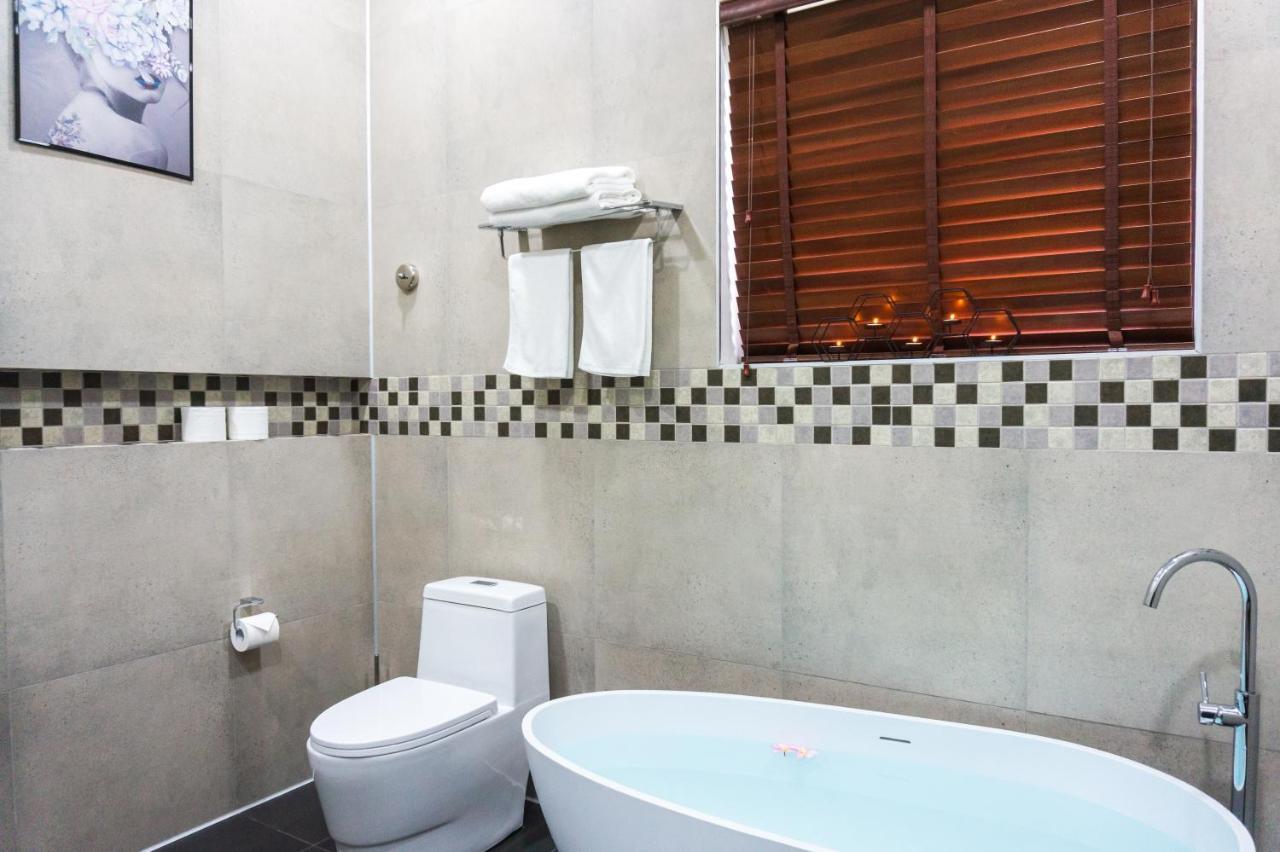 Luxury Villa Elena With Pool Not Far From Lio Beach El Nido Bagian luar foto